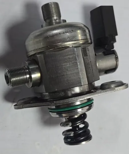 BENZ 2.0T High Pressure Fuel Pump